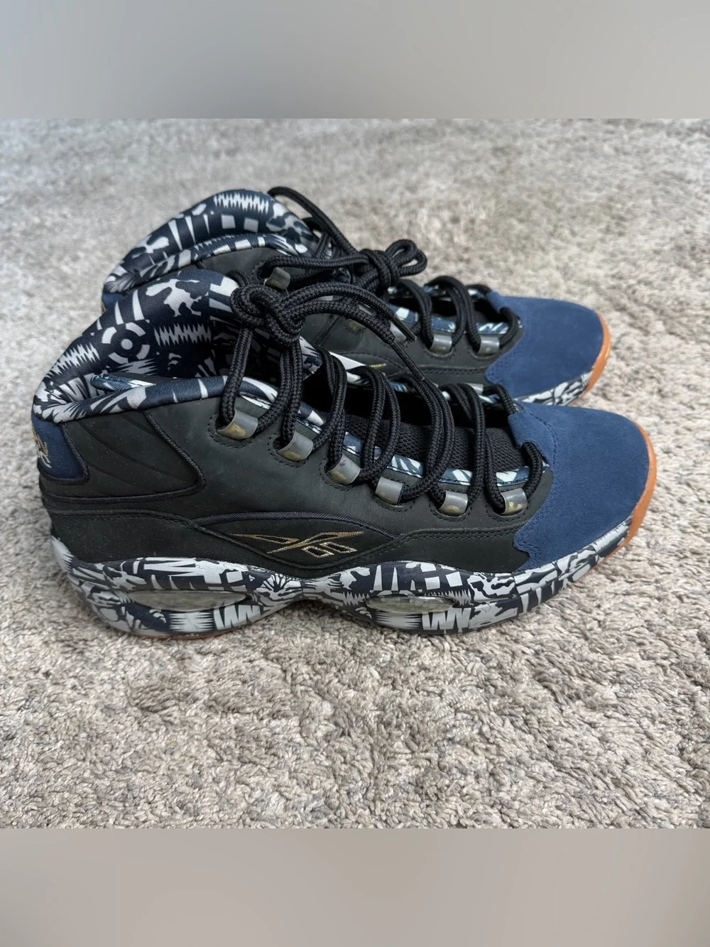 Reebok Question Mid Allen Iverson Roundball Classic sneakers 10 navy black gym